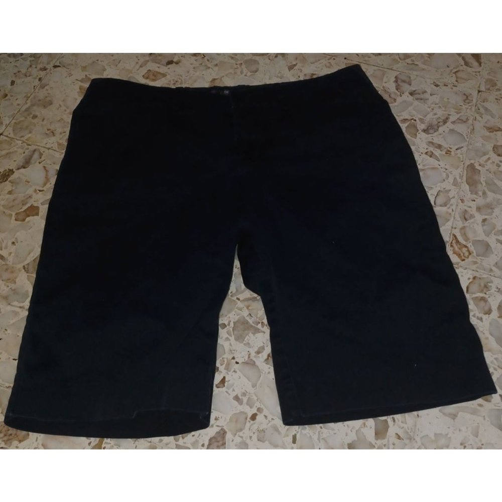 Mossimo Stretch Women's Fit 3 Shorts SZ 8 Black
